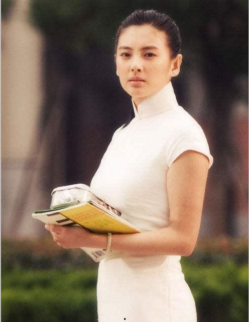 吃瓜群众在七零 穿书赵媛,赵媛的奇幻之旅